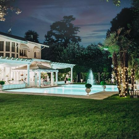 Villa Patrizia Magnago Kültér fotó